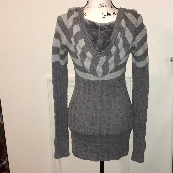 Tokyo brand Sweater Dress - Picture 3 of 6